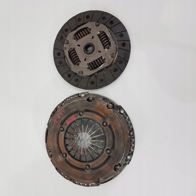 04C141031C audi oe диск сцепление