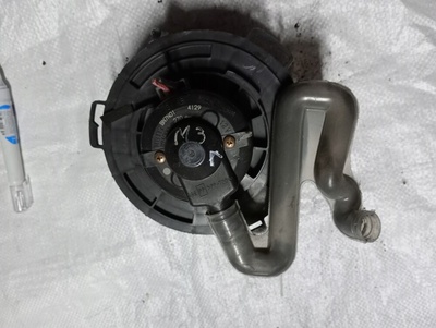 89400002703 нагнетатель вентилятор кабины 8940000270 mazda 3 i bk 03 - 09