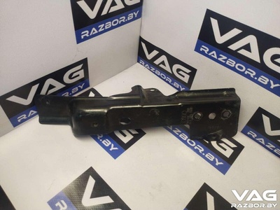 4L0805698 Кронштейн воздушного фильтра Audi Q7 4L 2008