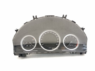 A2049003100 Панель приборов Mercedes-Benz C-Class W204