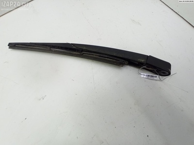 13105983 Щеткодержатель (поводок стеклоочистителя) задний Opel Astra H 2005