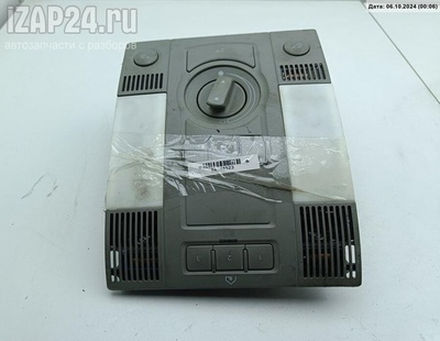 4E0907135A Фонарь салонный (плафон) Audi A8 D3 (2002-2010) 2003