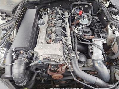 647961 двигатель мерседес w211 спринтер 2.7 cdi om647 в сборе с навесным оч.