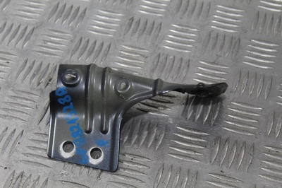 6F9821328A крепление крыла правое seat арона 6f9