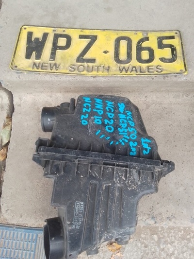 177021050 КОРПУС ВОЗДУШНОГО ФИЛЬТРА Toyota Probox NCP50 1770-21050/114040-7031