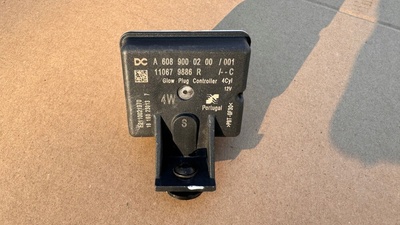 110679886R реле свечи renault nissan мерседес , a6089000200