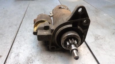 068911023T Стартер Volkswagen Golf 3 поколение 1997