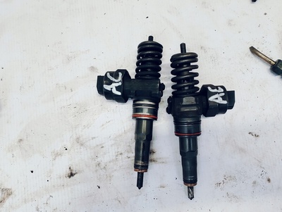 038130073AC насос форсунки насос - форсунка 1.9 tdi
