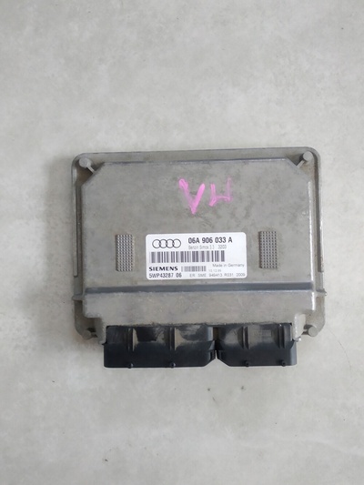 06A906033A блок управления двигателя audi a3 8l 1 , 6 8v