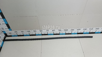 J9C2909 Уплотнитель капота Jaguar E-PACE 2017