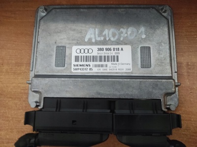 3B0906018A блок управления двигателя audia a4 b5 fl