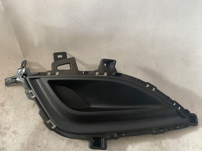 86564A6010 hyundai oe 86564 - a6010 решётка правый бампера