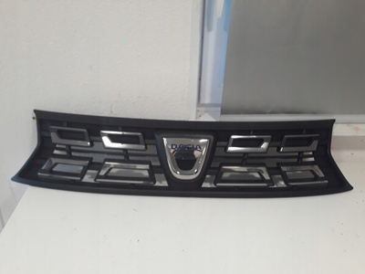623109659R dacia duster 2020 - 2022 решетка радиатора