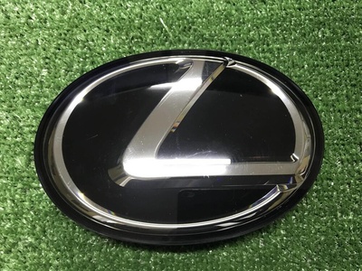 5314160090 Эмблема решетки радиатора Lexus LX 3 (2012-2022) Lexus Параметр: Модель 2012