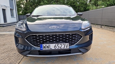 Форд kuga / побег 1.5