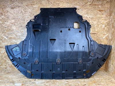 SILNIKV40 плита крышка пол под двигатель volvo v40 ii 31440279 2012 -