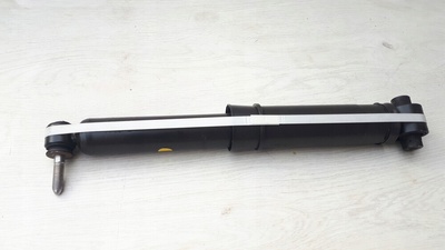 8200287404 renault megane scenic ii амортизатор заднего оригинал