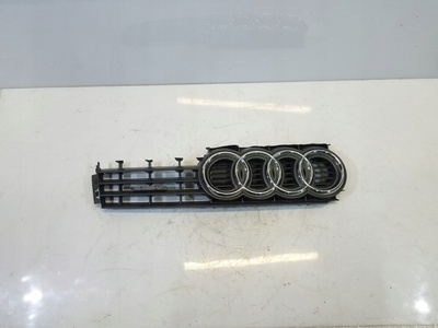 Значек эмблема quatrro решетка audi a4 b7 купе