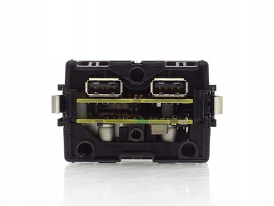 81A035736 панель вход выход разъем 2x порт usb aux audi a3 8v рестайлинг