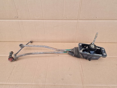 8E0711271C переключатель кпп audi a4 b7 8e0711151h