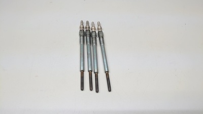 Y8003J свеча накаливания комплект 4 шт . ngk fiat , opel , 1.3 jtd , cdti eu4 11v