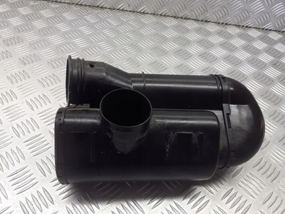 026129951 резонатор воздушный audi 80 b4 2.0