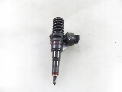 038130073AJ насос - форсунка skoda fabia 1.9 tdi 0414720037