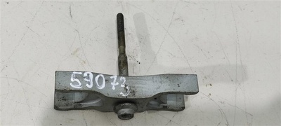 03L130216A Скоба (кронштейн) крепления форсунки Volkswagen Passat 2013 ,03L216A, CFF