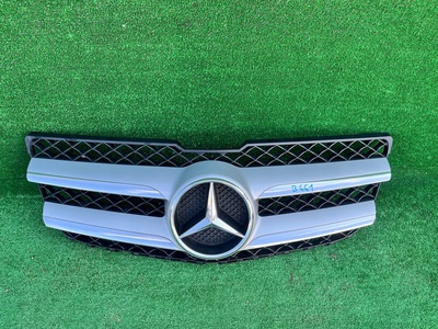 A2048802983 мерседес glk в 204 x 204 08 - 13 r решетка радиатора переднее передняя