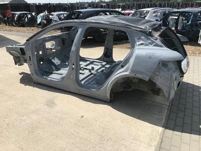GKU38638 renault megane v 5 e - tech 2023 четверть крыло левый задняя заднего
