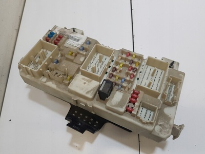 97RA000001 блок предохранителей форд focus mk2 рестайлинг 97ra - 000001