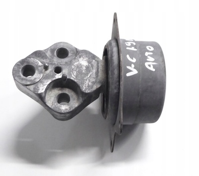Подушка кпп opel vectra c signum 1.9 cdti 150