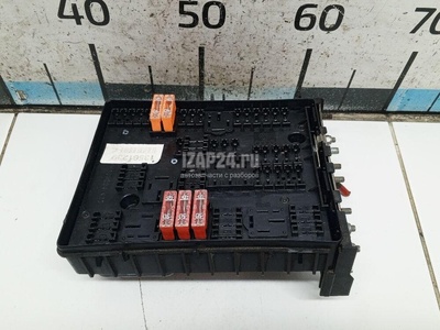 1K0937124H Блок предохранителей VAG Caddy III (2004 - 2015)
