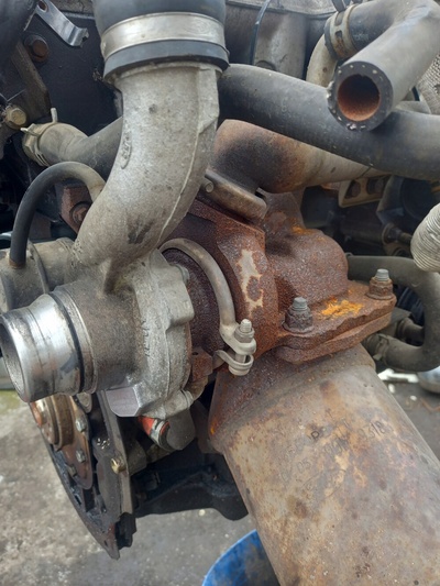 XS4Q6K682DBFocus турбина коллектор xs4q - 6k682 - db форд focus mk1 2001 1.8 td дизель