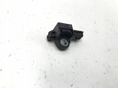 988307904R renault megane v 5 e - tech датчик удара ударный