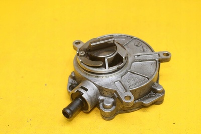 06E145100C насос vacum вакуумный a6 c6 a4 b7 3.2 fsi