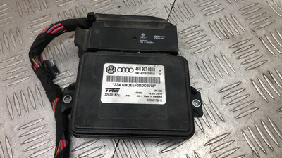 4F0907801B блок управления ручником Audi A6 4F/C6 2010