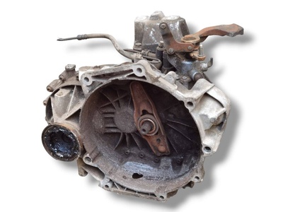 0AH301103B кпп volkswagen caddy 3 2004