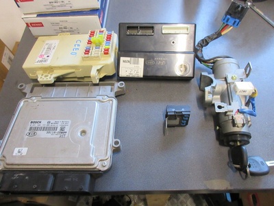 391102B620 kia ceed sw 1.4 16v блок управления 39110 - 2b620
