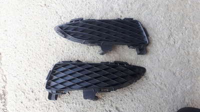 BP4K50C11BP4K50C21 mazda 3 bk 03 - 06r h / b решётка бампера передняя левая