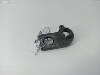 8D0941453 Крепление фары левой Audi A4 B5 (1994-2001) 1996