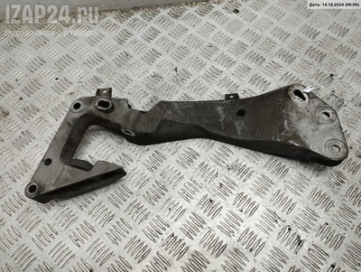 6769281 Кронштейн КПП опорный BMW 5 E60/E61 (2003-2010) 2006