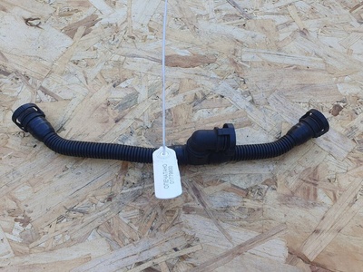 079131605H Патрубок (трубопровод, шланг) Audi A6 4F/C6 2010