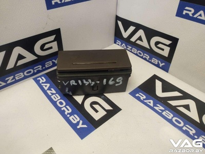 4B0857405 Пепельница Audi A6 C6 (S6,RS6) 2007