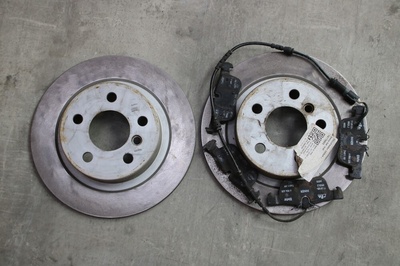1543683 bmw f45 f46 i3 l01 x1 f48 x2 f39 тормозные диски колодки тормозной задняя 280x10