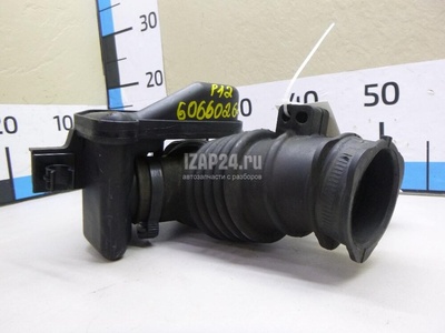 16578AU000 Патрубок воздушного фильтра Nissan Almera Tino (2000 - 2006)