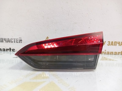 60U945308A фонарь внутренний Skoda Rapid 2 NK6 2020-2022