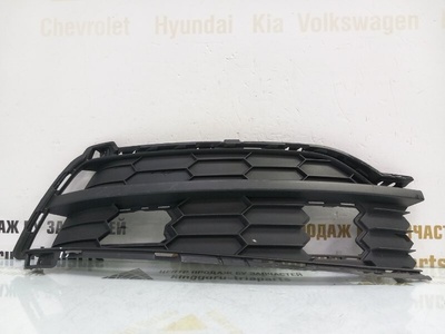 57A807368 Решетка противотуманной фары Skoda Karoq 1 NU7 до Рестайлинг 2017-2021
