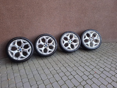 Колёсные диски форд focus st 18 , 8 , 0 et52 , 5 , 5x108 шины pirelli