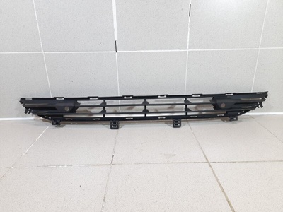 32227521 Решетка в бампер центральная Volvo V90